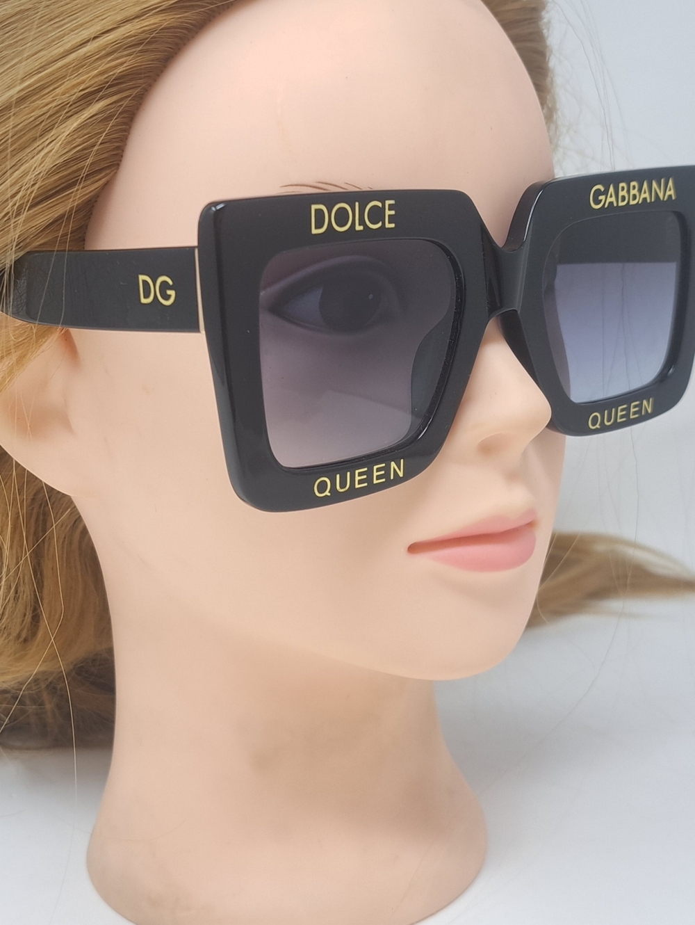 Dolce & Gabbana Women's Sunglasses Oversized Square Queen DG4328 52-24-135 - Picture 10 of 15